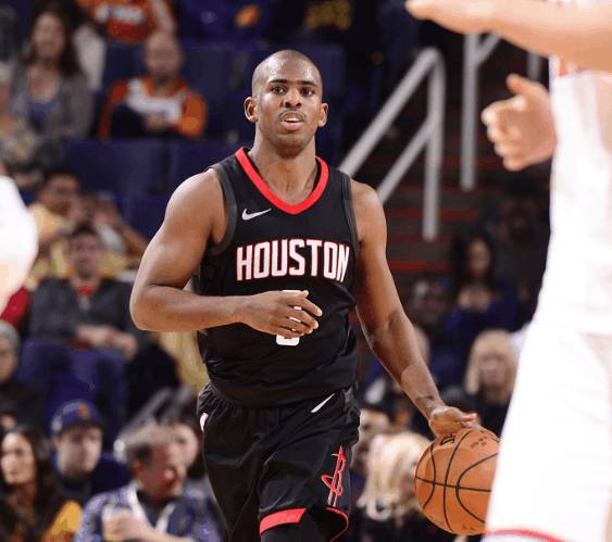 詹姆斯：英格拉姆当年还是个年轻人，如今已是经验丰富的老将（詹姆斯：英格拉姆从青涩新秀蜕变为经验老到的老将）