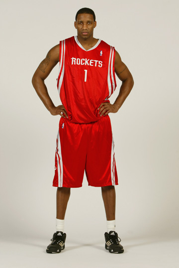 阿斯：阿隆索高压战术的每个方向都出现漏洞，并缺乏战术的稳固性（阿斯：阿隆索高位逼抢漏洞频出，整体稳定性不足）