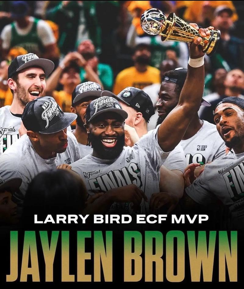 2025年K1最佳阵：洪正好、朴镇燮入选，仅2名外援在列（2025年K1最佳阵容揭晓：洪正好、朴镇燮上榜，外援仅两席）